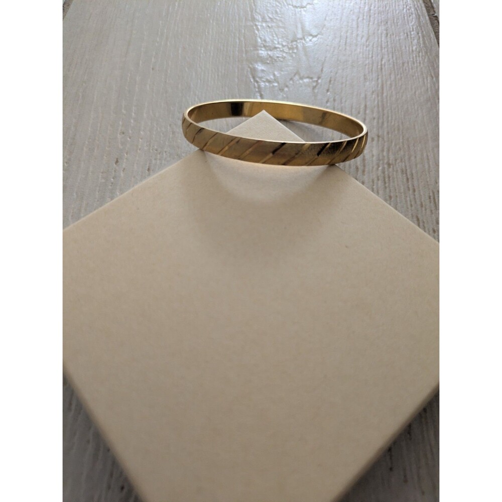 Vintage Monet Gold Tone Striped Bangle Bracelet, Stacking Signed Estate - Picture 2 of 8